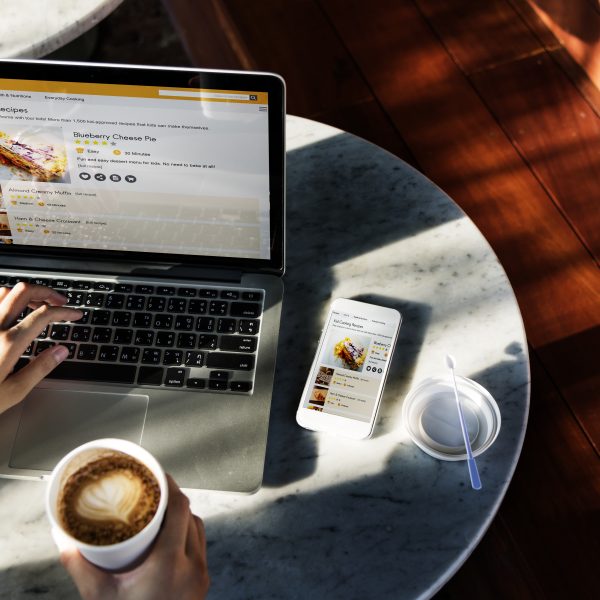Pastry recipe website computer laptop 600x600
